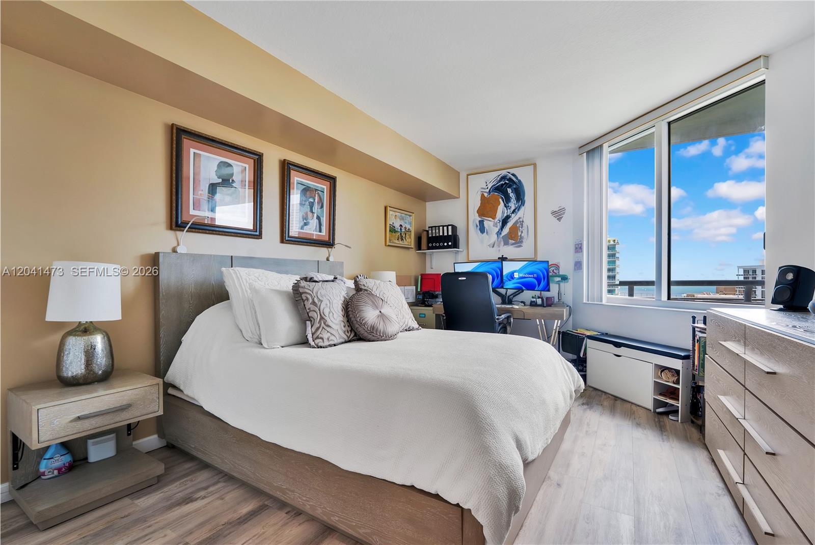 325 S Biscayne Boulevard 3921 Property Photo 10