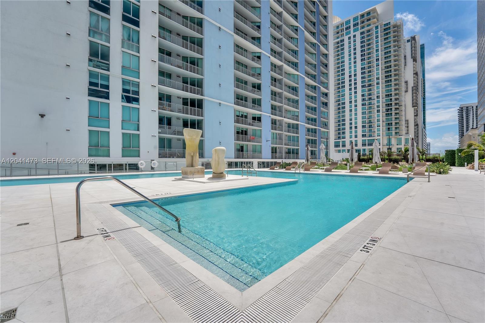 325 S Biscayne Boulevard 3921 Property Photo 28