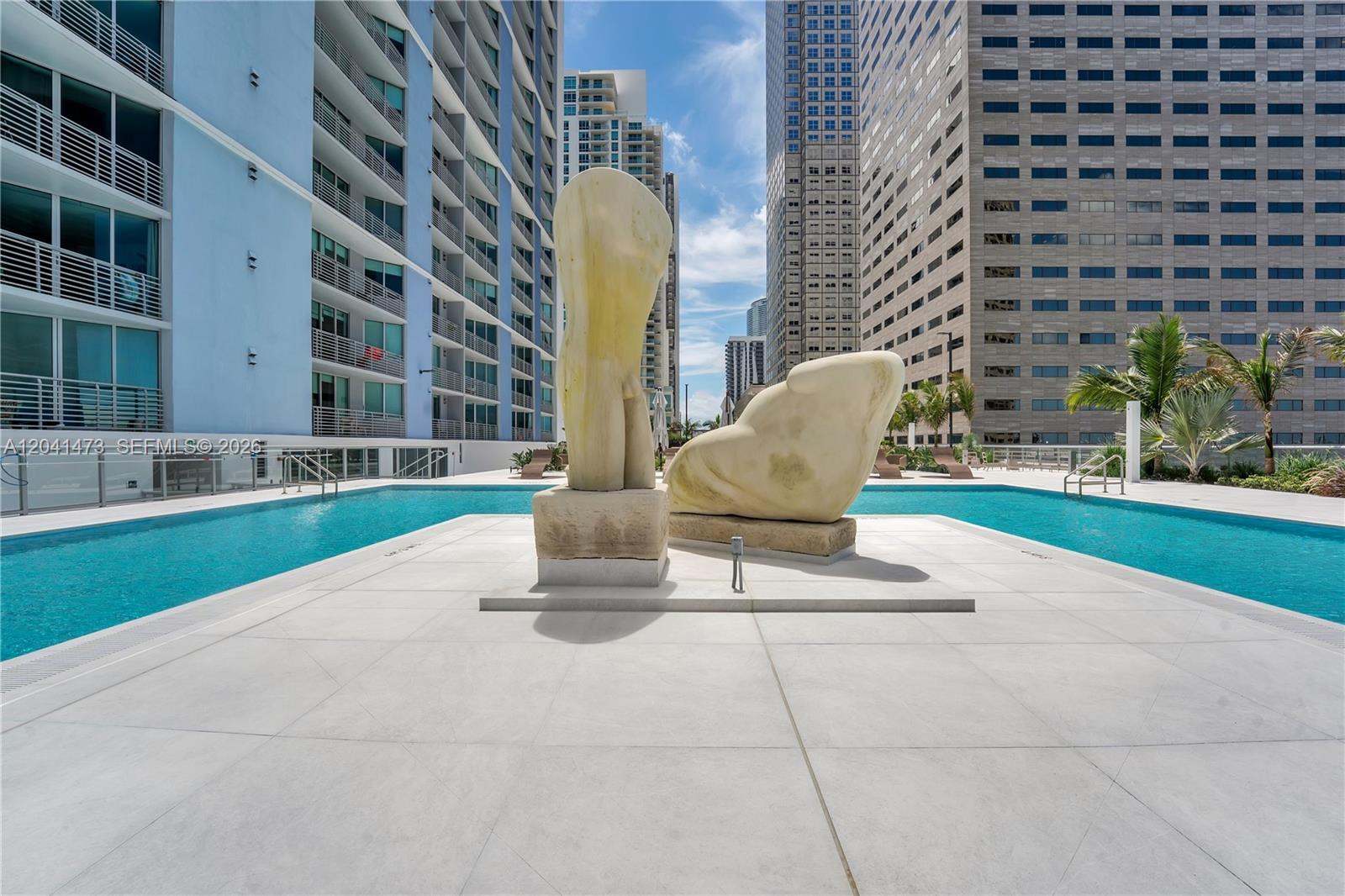 325 S Biscayne Boulevard 3921 Property Photo 29