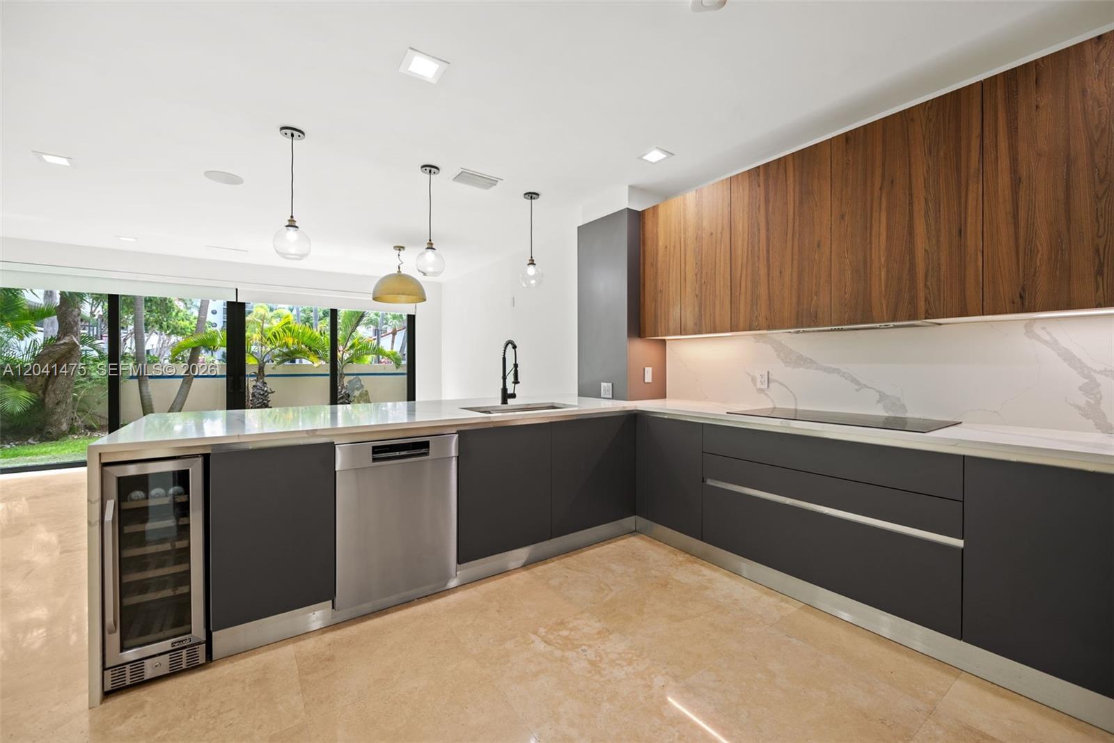 21387 Marina Cove Circle 12-f Property Photo 2
