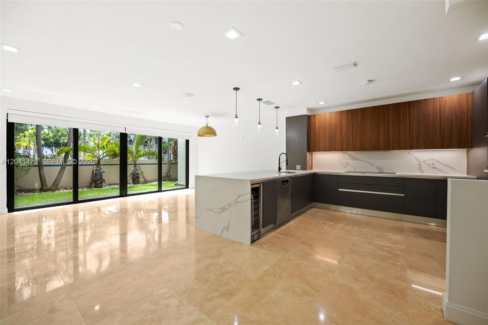 21387 Marina Cove Circle 12-f Property Photo 3