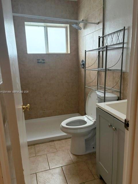 A12041494 Property Photo 5