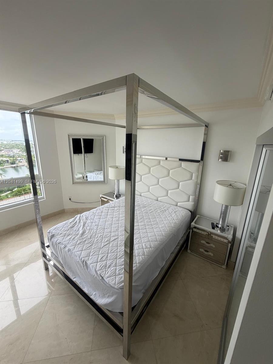 6365 Collins Avenue 1707 Property Photo 10
