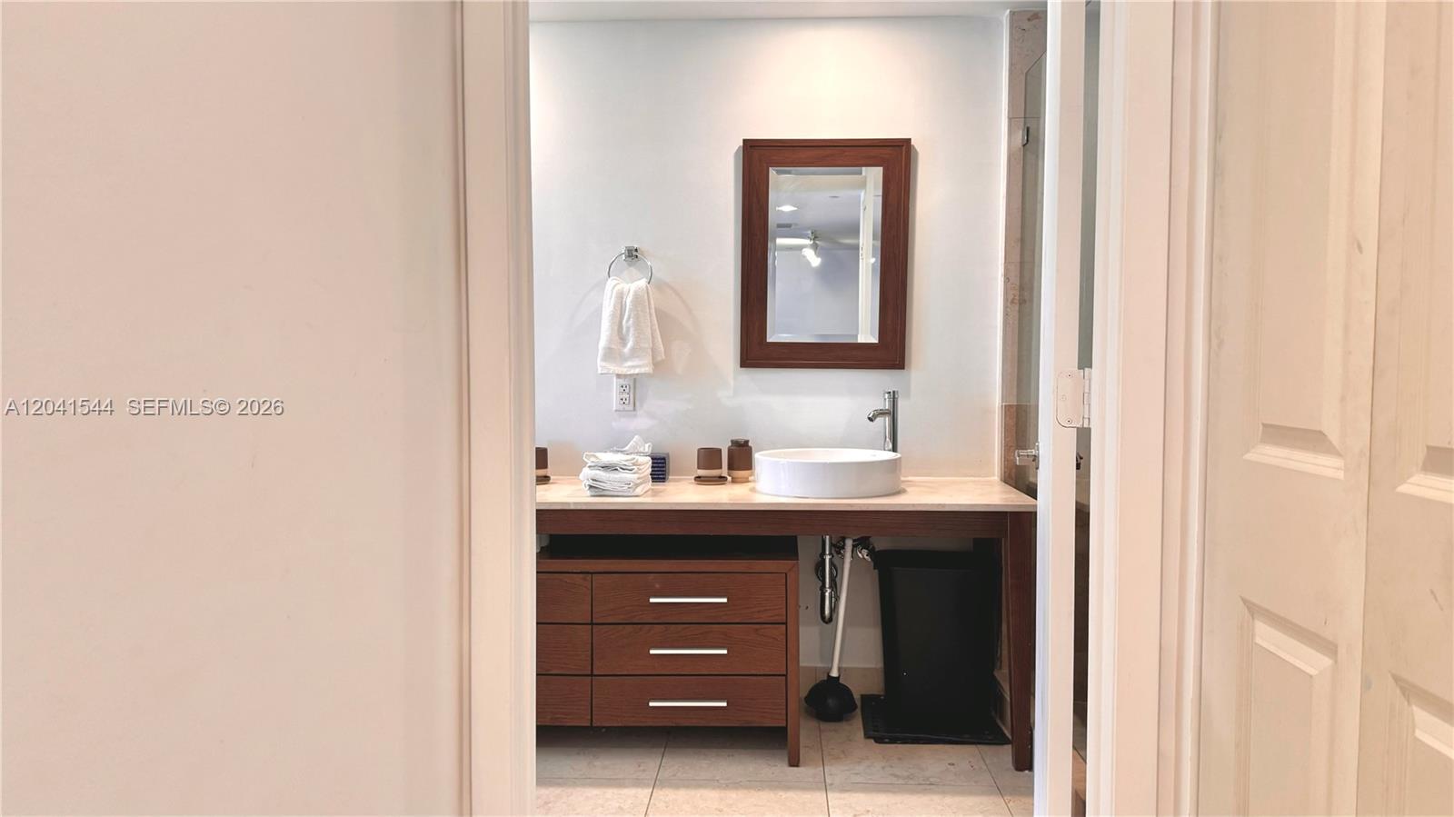 475 Brickell Avenue 2512 Property Photo 46