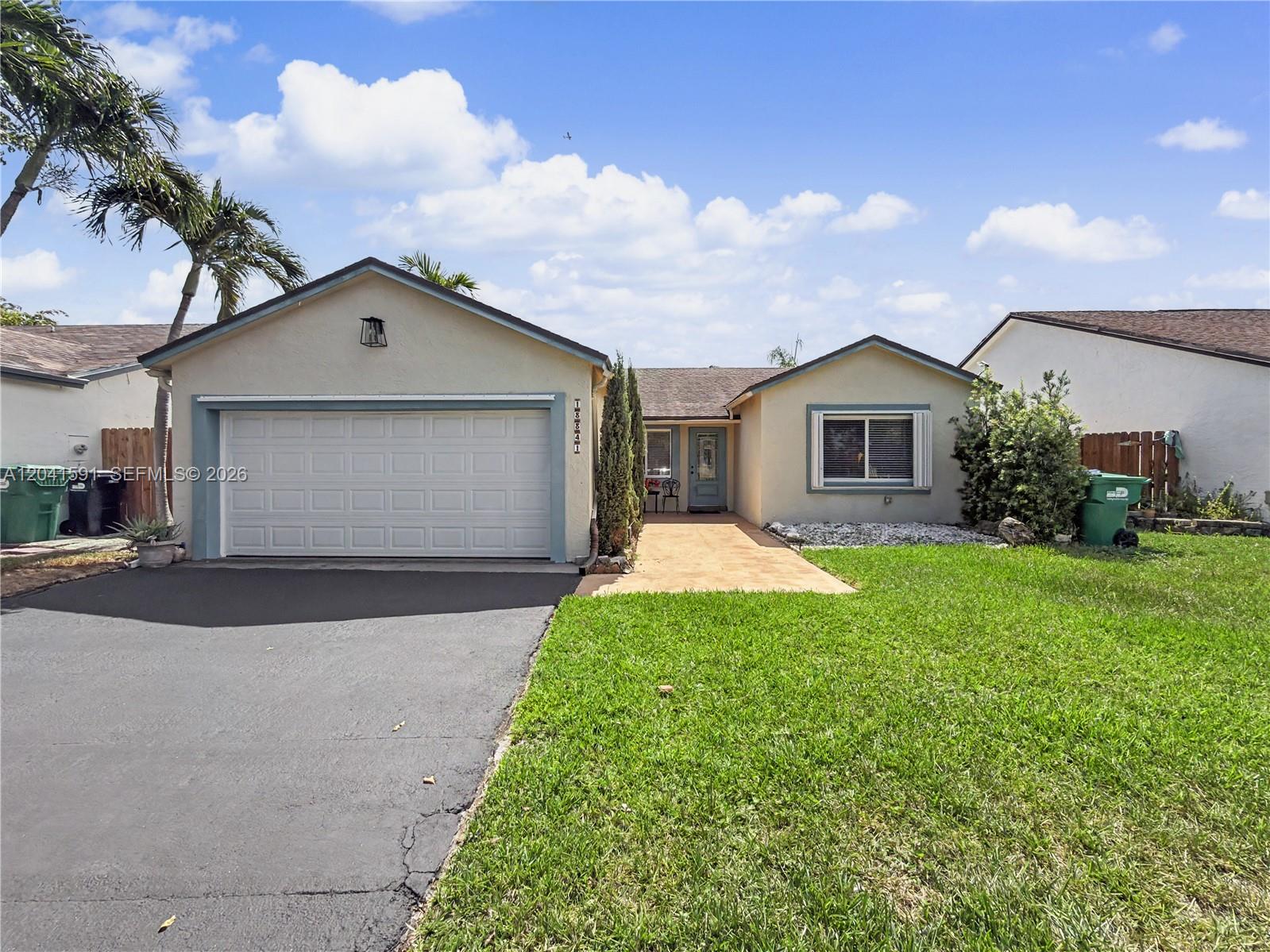 13341 Sw 114th Place Property Photo 3