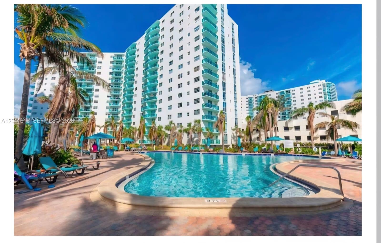 3901 S Ocean Drive 8t Property Photo 3