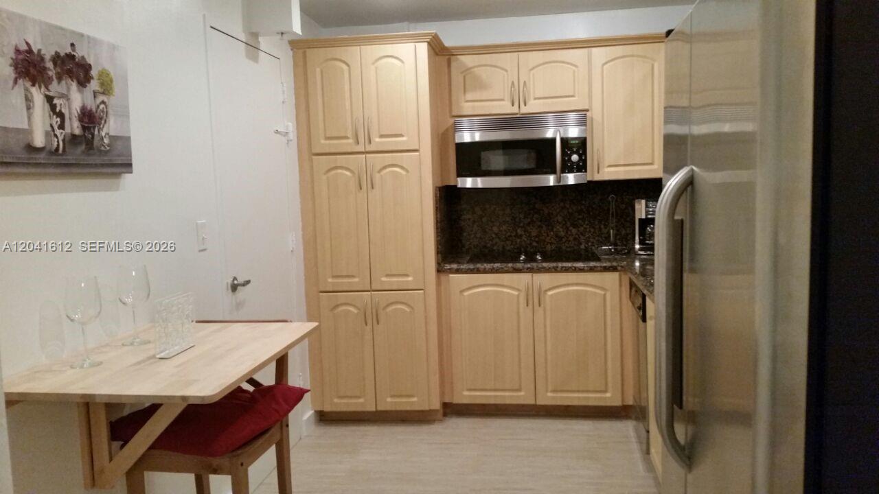 3901 S Ocean Drive 8t Property Photo 10