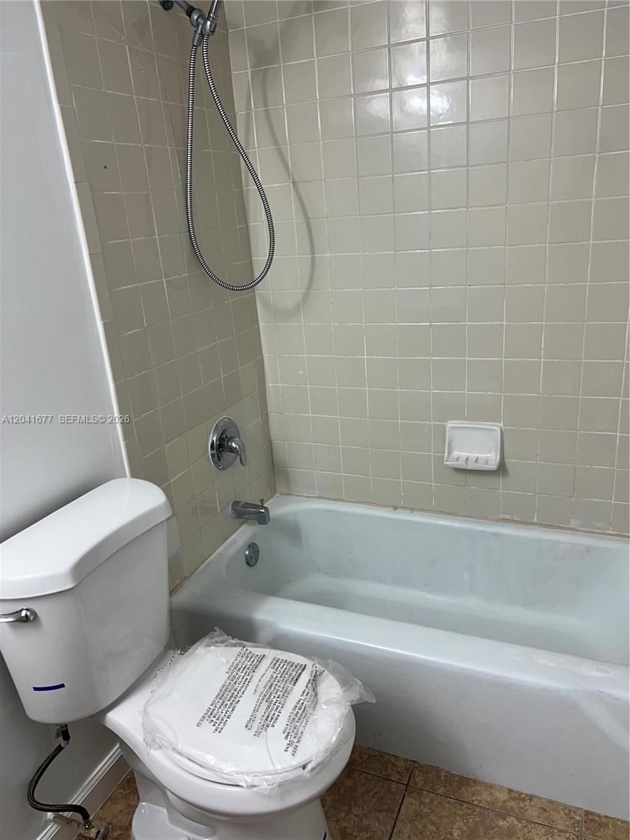 1500 N Congress Avenue B44 Property Photo 23