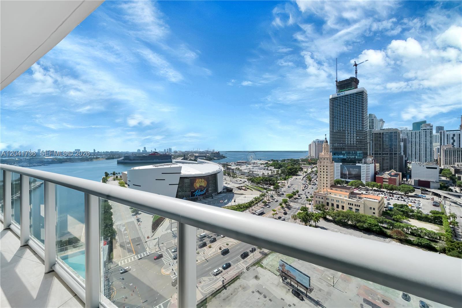 888 Biscayne Boulevard 2101 Property Photo 2
