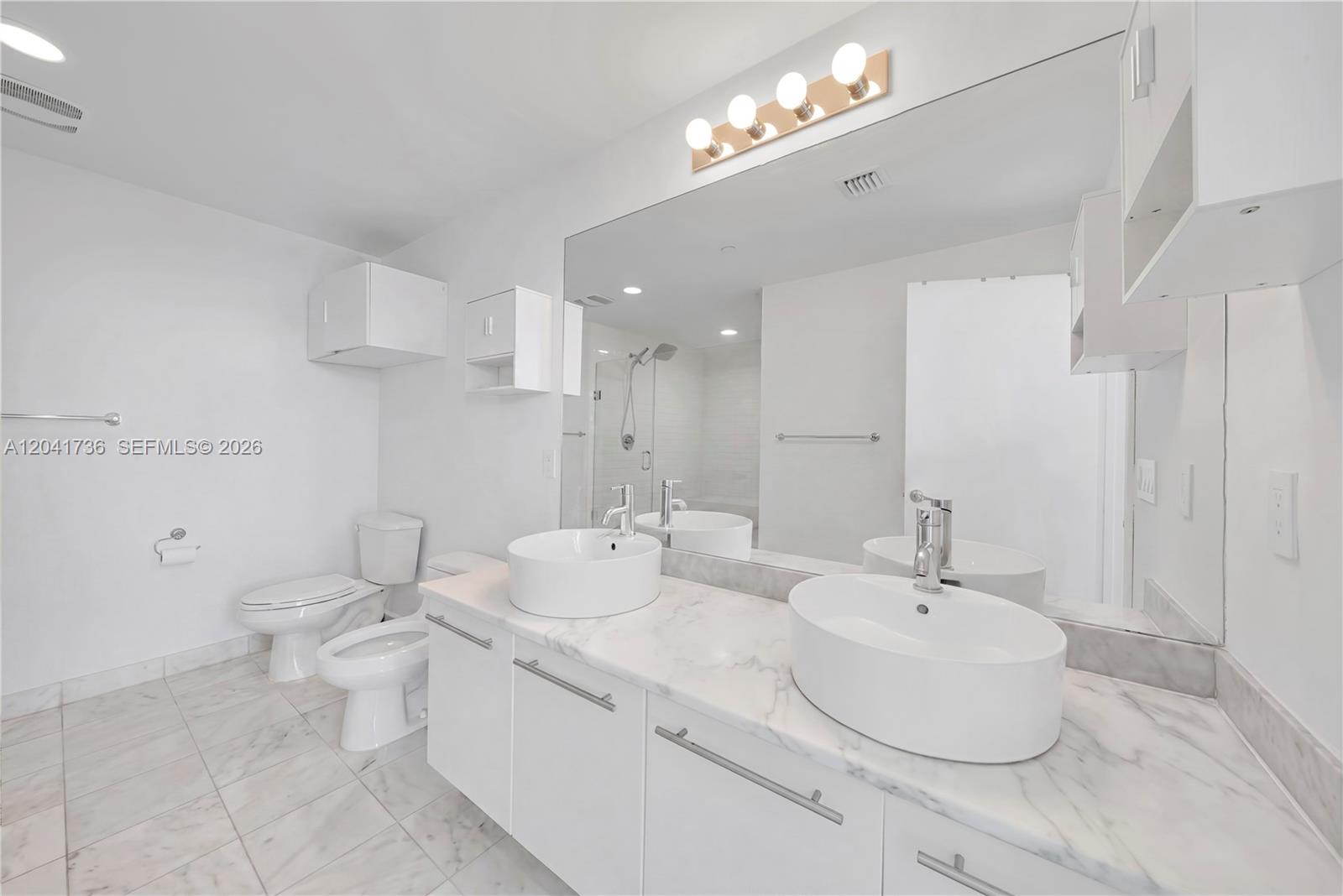 888 Biscayne Boulevard 2101 Property Photo 20