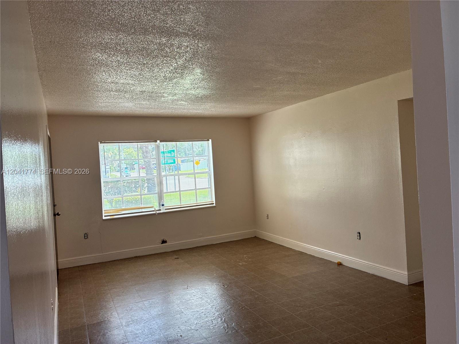 5325 Curry Ford Road A104 Property Photo 1