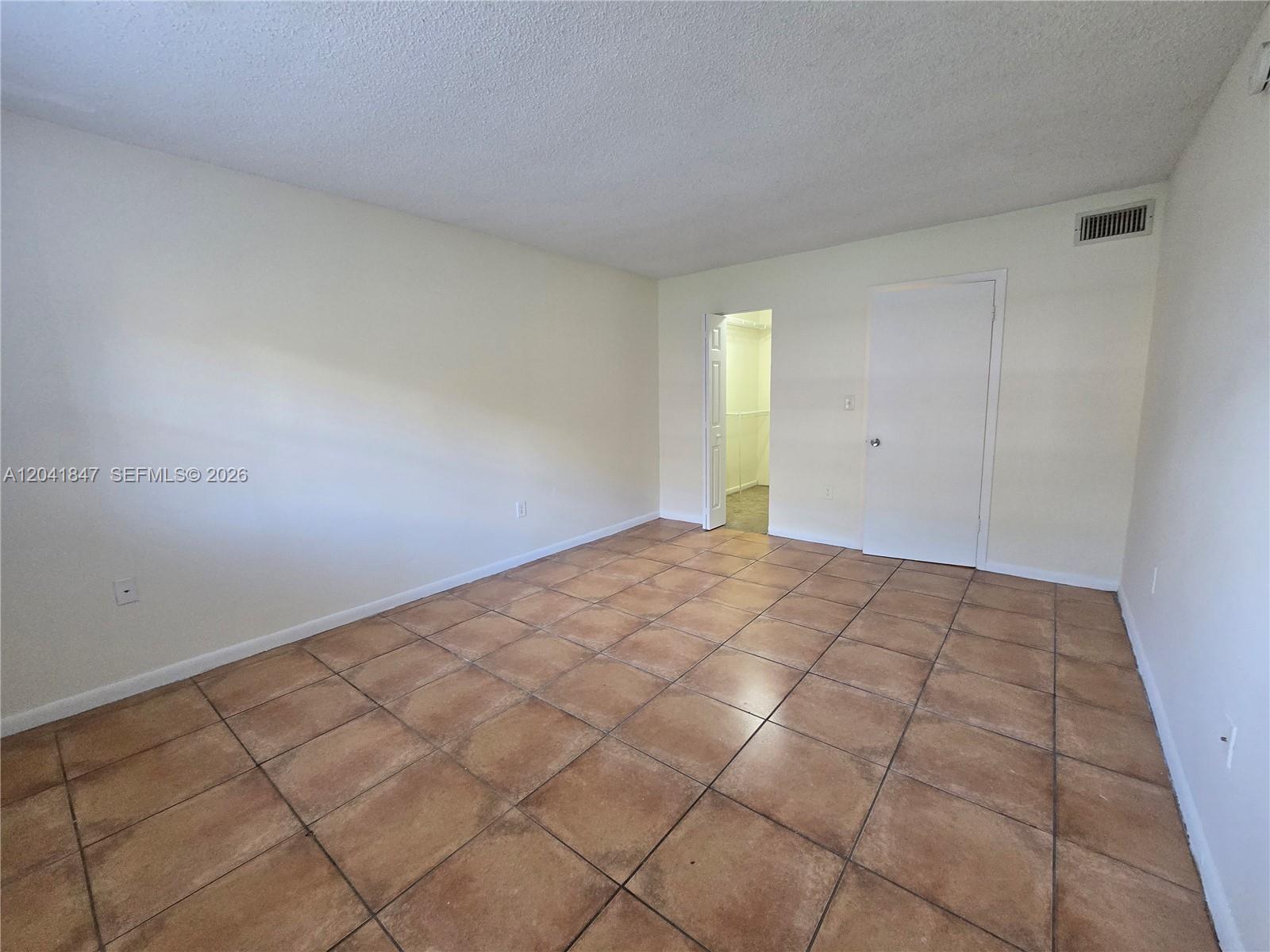 3600 Nw 21st Street 103 Property Photo 14