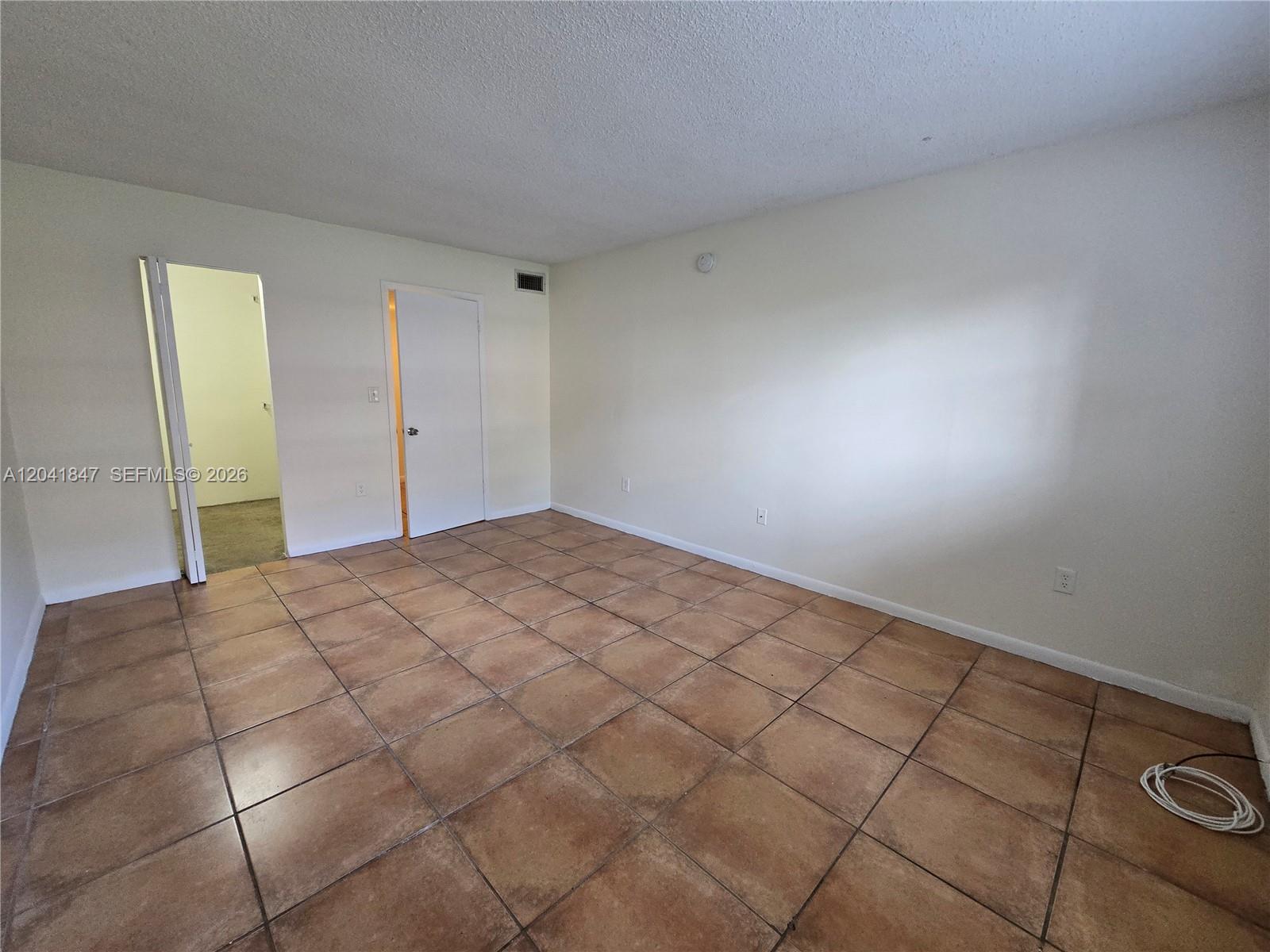 3600 Nw 21st Street 103 Property Photo 15