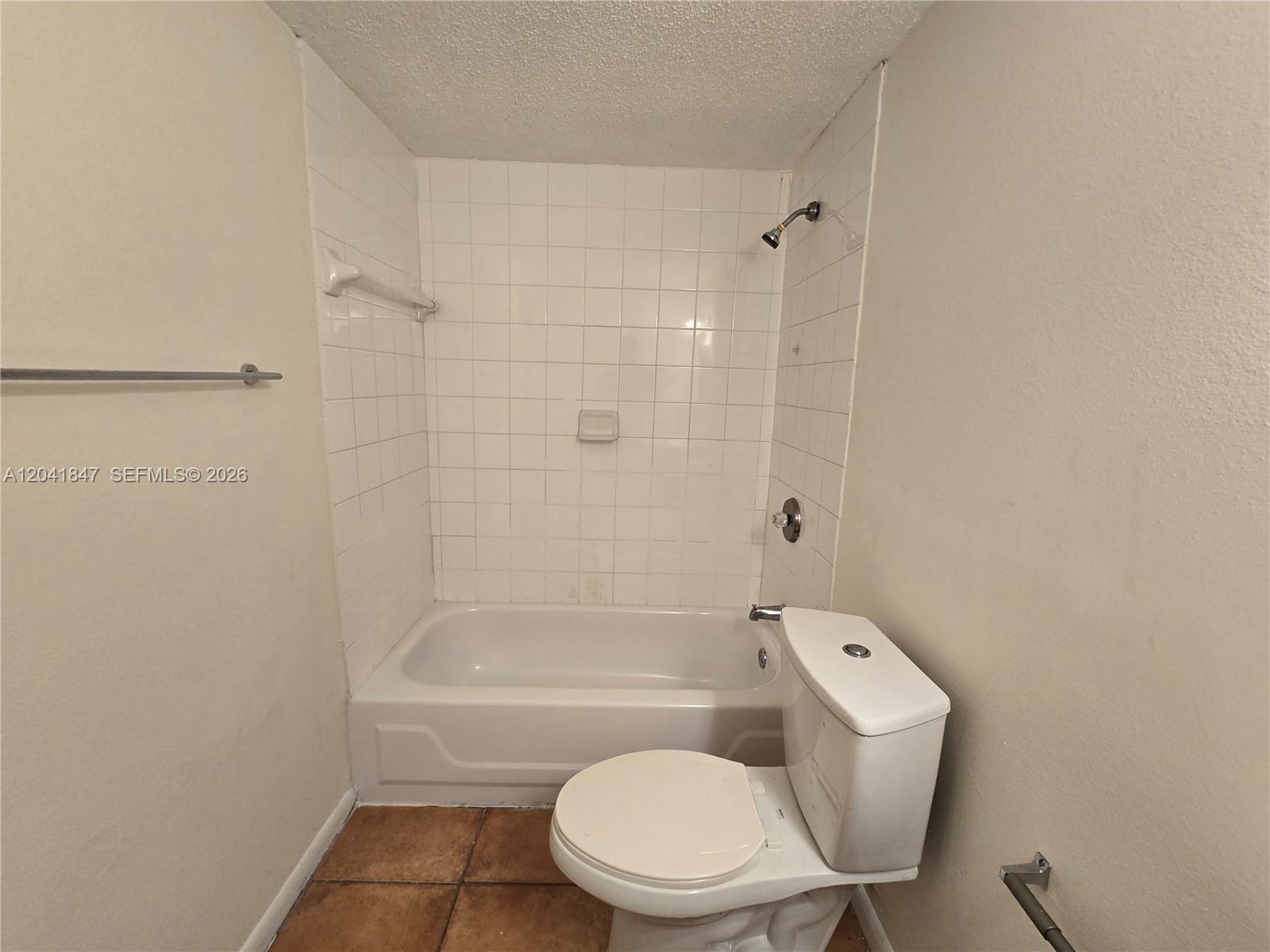3600 Nw 21st Street 103 Property Photo 17