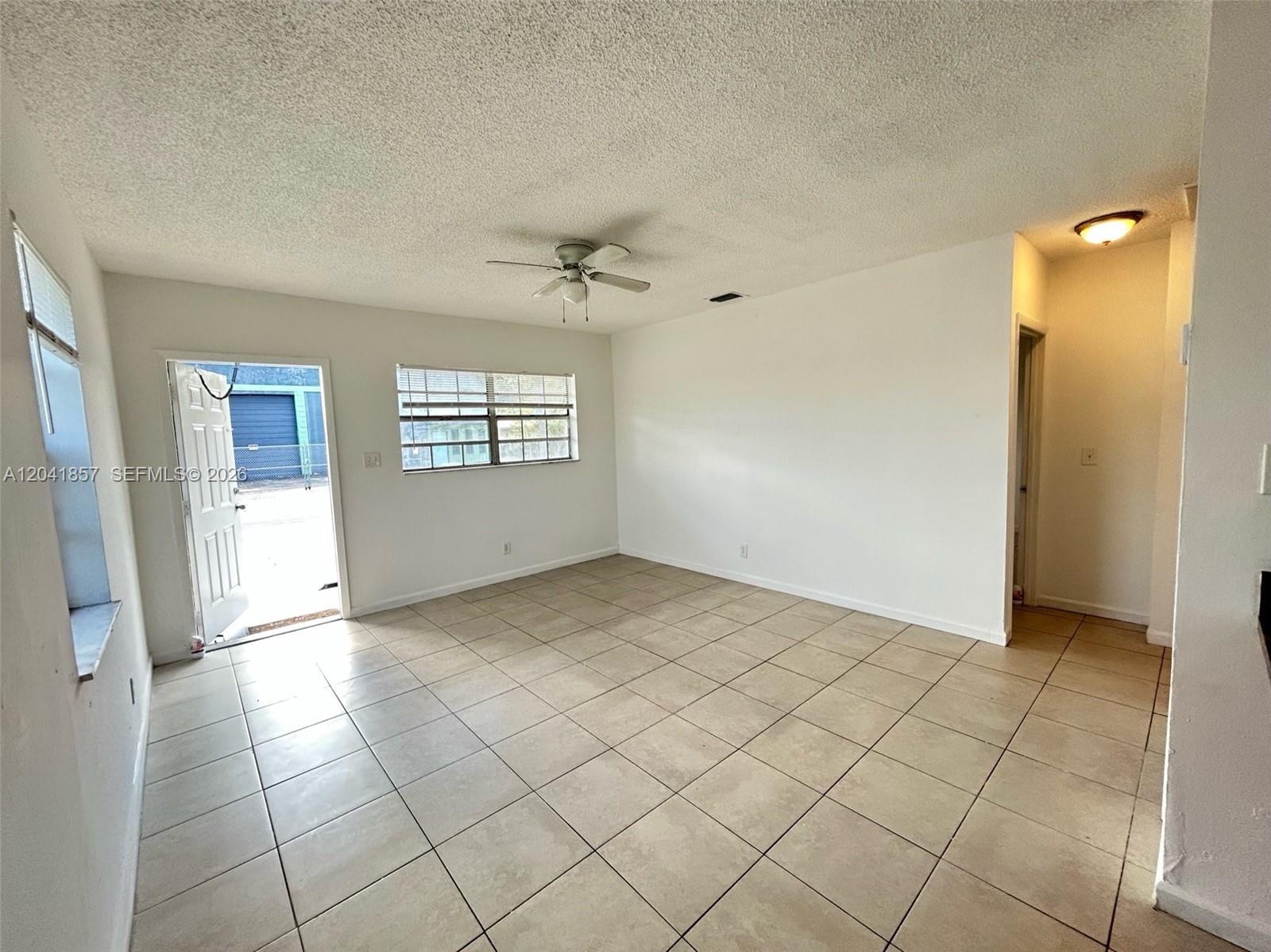 990 Phippen Waiters Road Property Photo 3