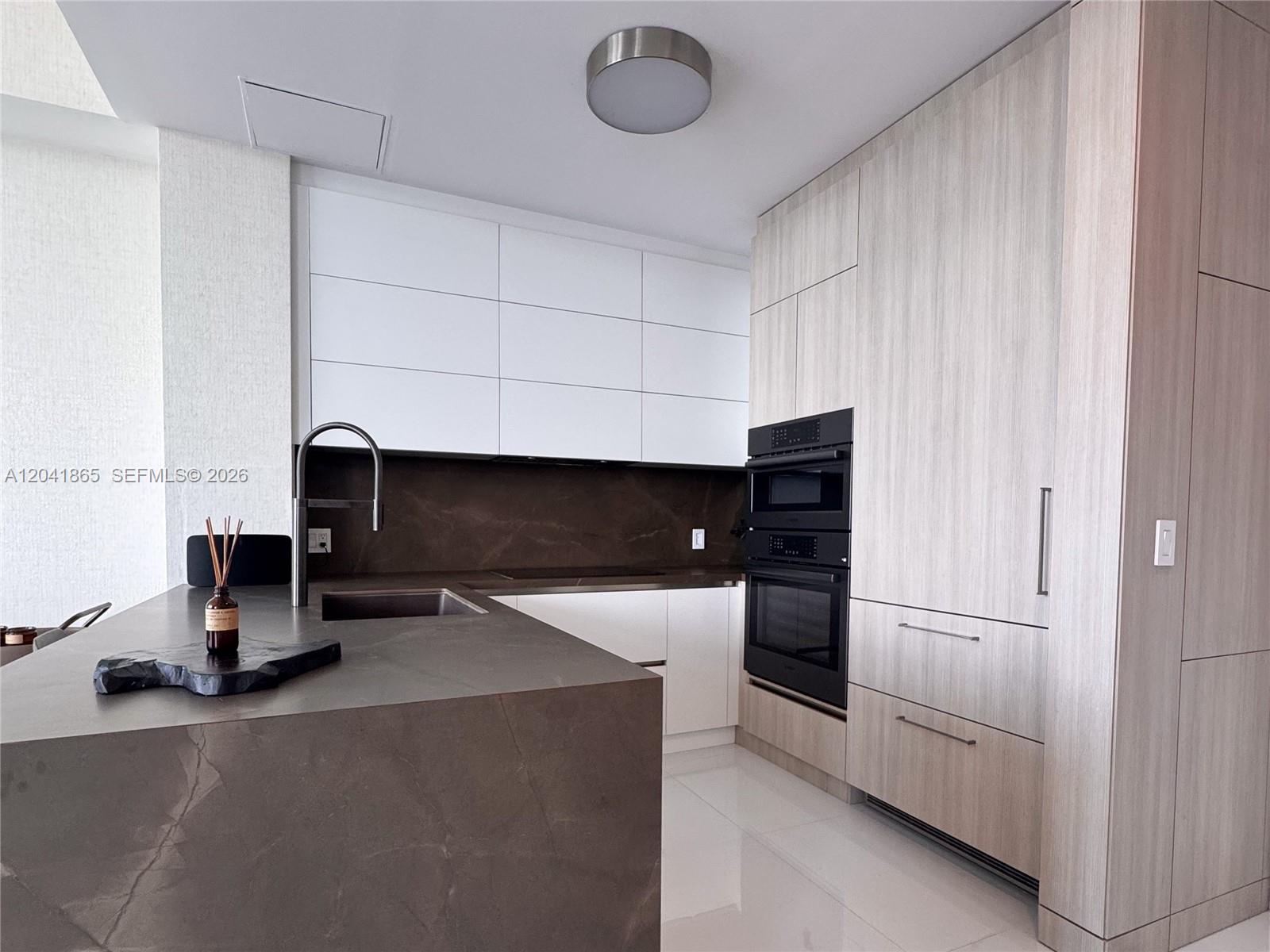 950 Brickell Bay Drive 5608 Property Photo 8