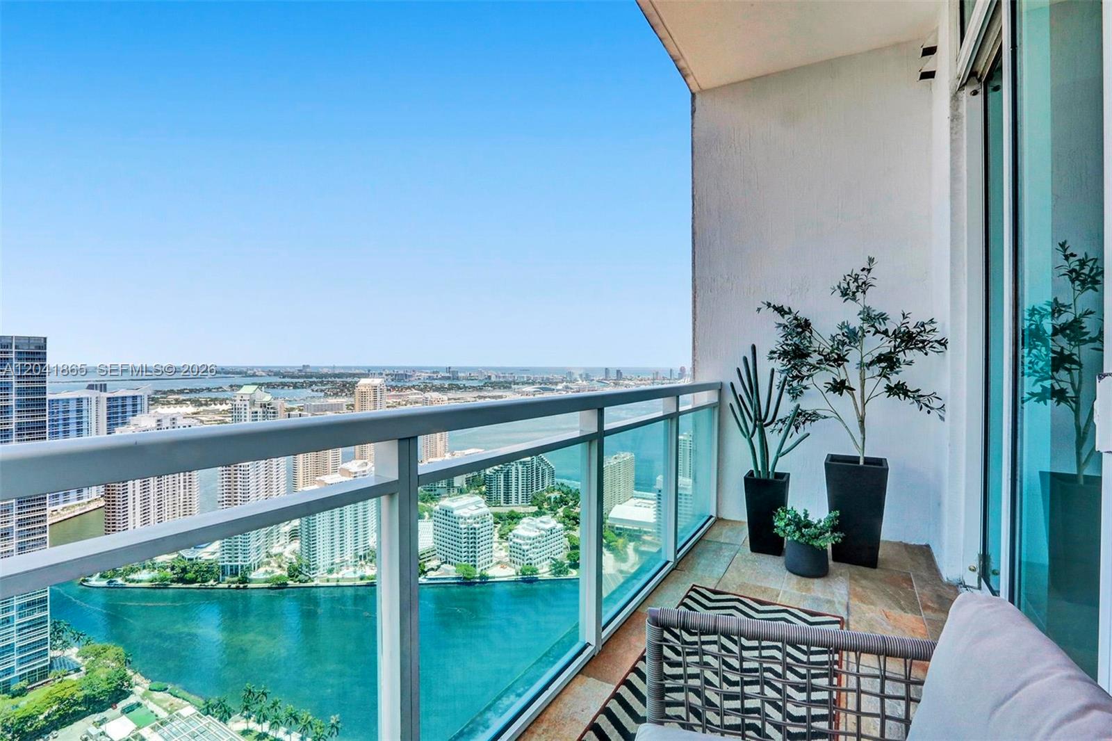 950 Brickell Bay Drive 5608 Property Photo 11