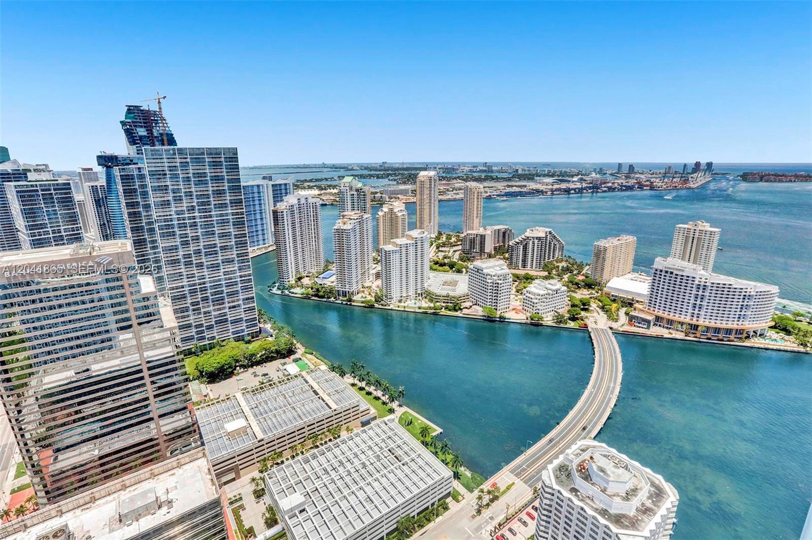 950 Brickell Bay Drive 5608 Property Photo 40