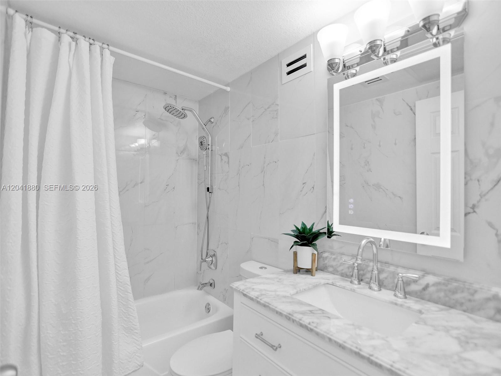 2501 S Ocean Drive 1633 (available Now) Property Photo 17