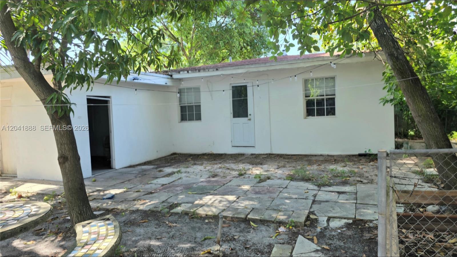 241 Nw 32nd Street Property Photo 8