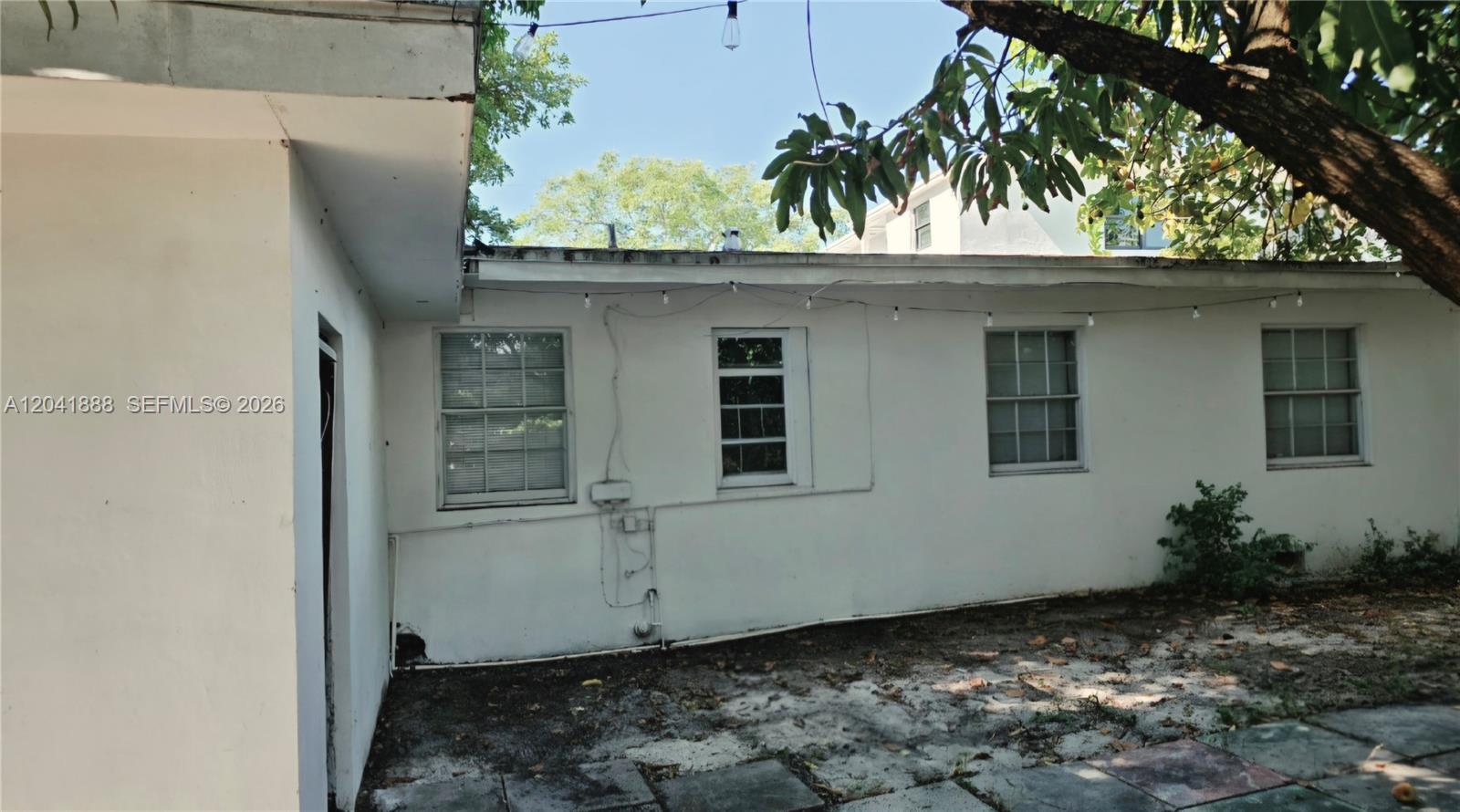 241 Nw 32nd Street Property Photo 17