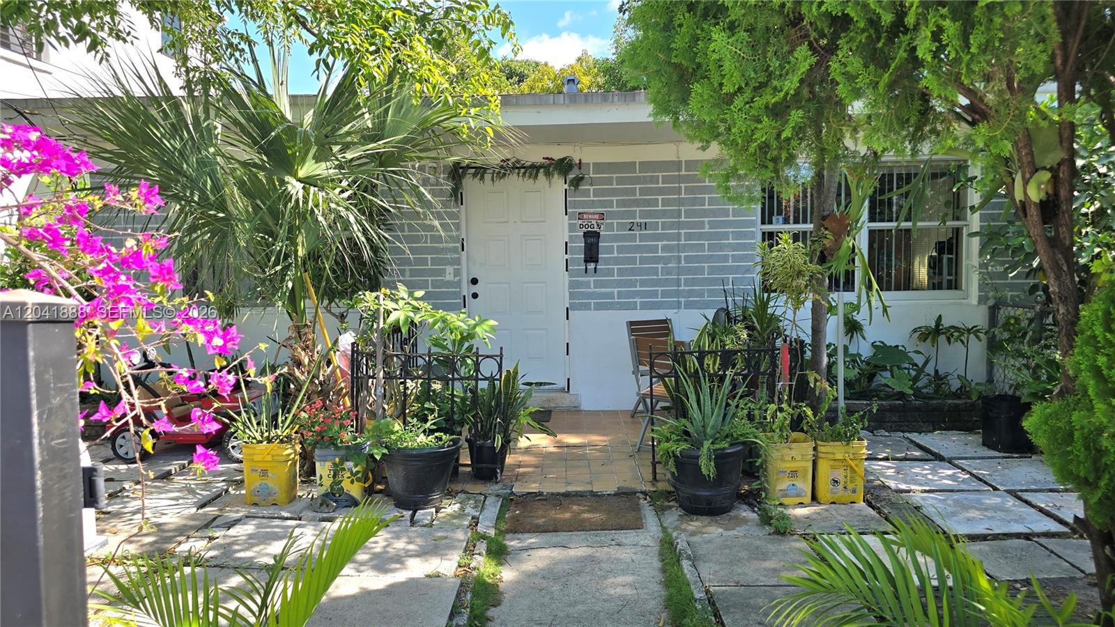 241 Nw 32nd Street Property Photo 21