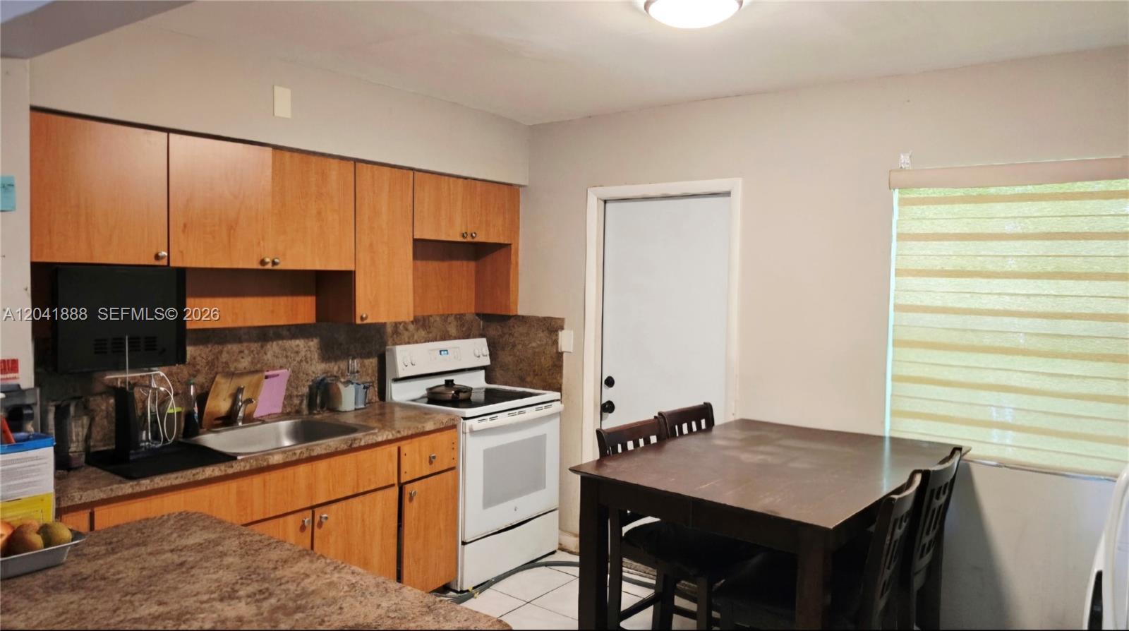 241 Nw 32nd Street Property Photo 45