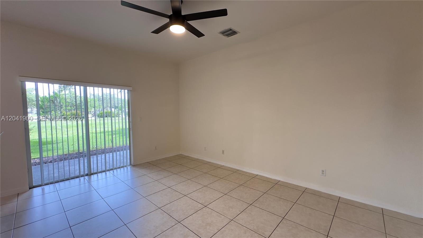 3042 Grandiflora Drive Property Photo 14