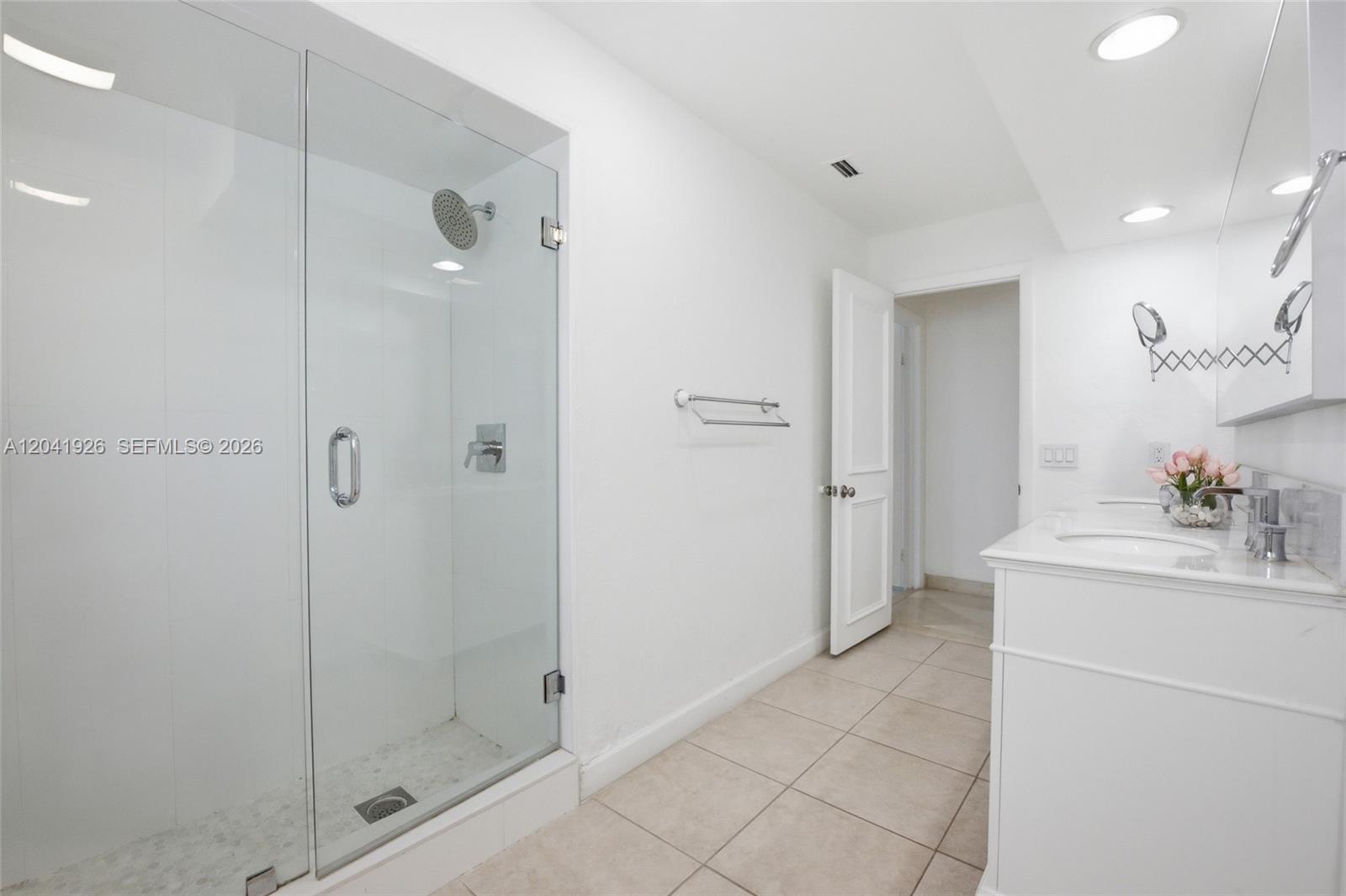 16170 Saddle Lane Property Photo 46