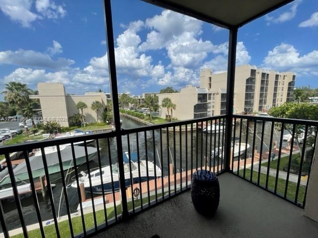 17 Royal Palm Way 302 Property Photo 2