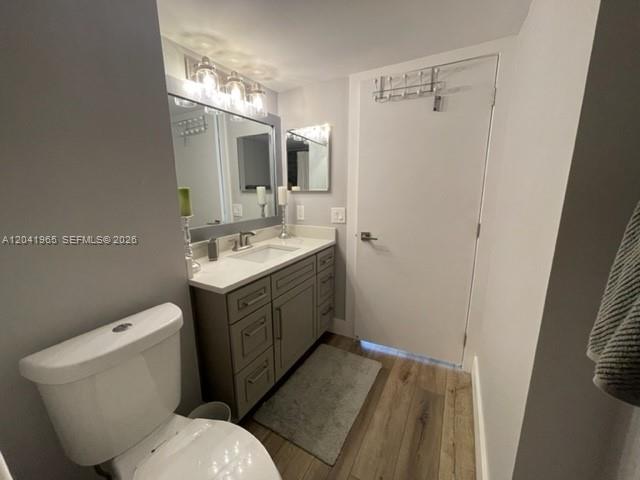 17 Royal Palm Way 302 Property Photo 48