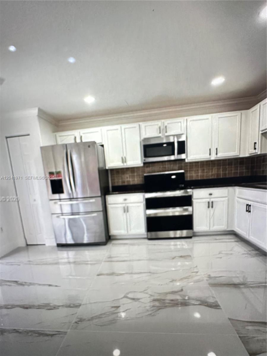 7001 Sw 164th Court 0 Property Photo 10