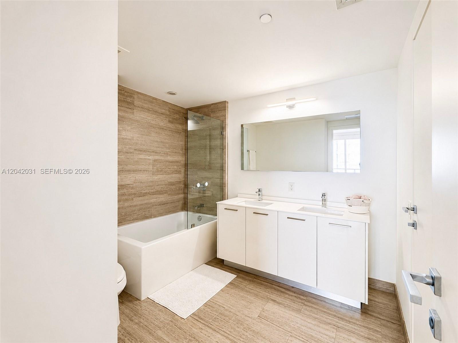 1300 Brickell Bay Drive 2307 Property Photo 10