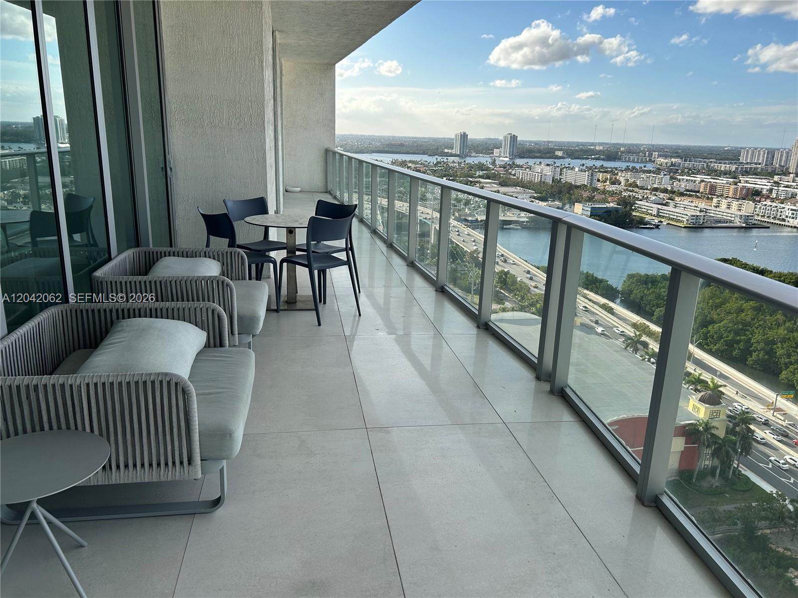 330 Sunny Isles Boulevard 5-2503 Property Photo 21