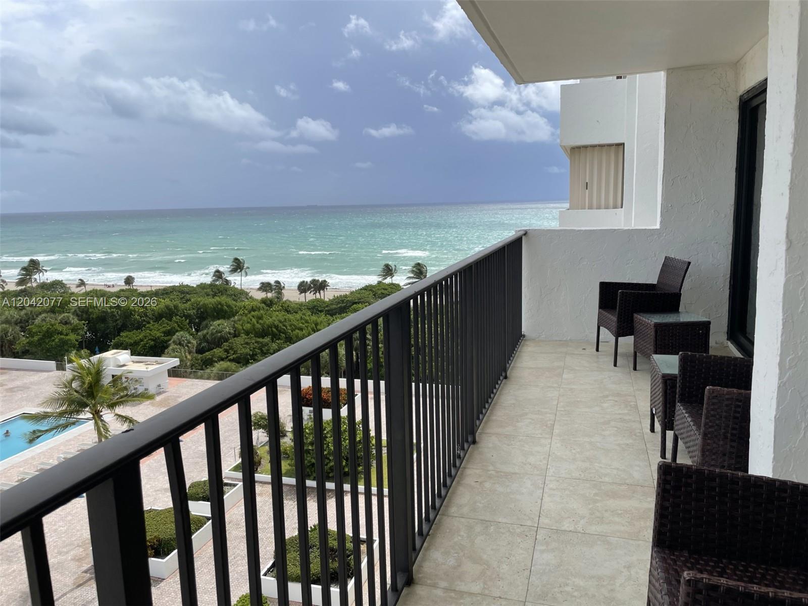 1201 S Ocean Drive 1107s Property Photo 4