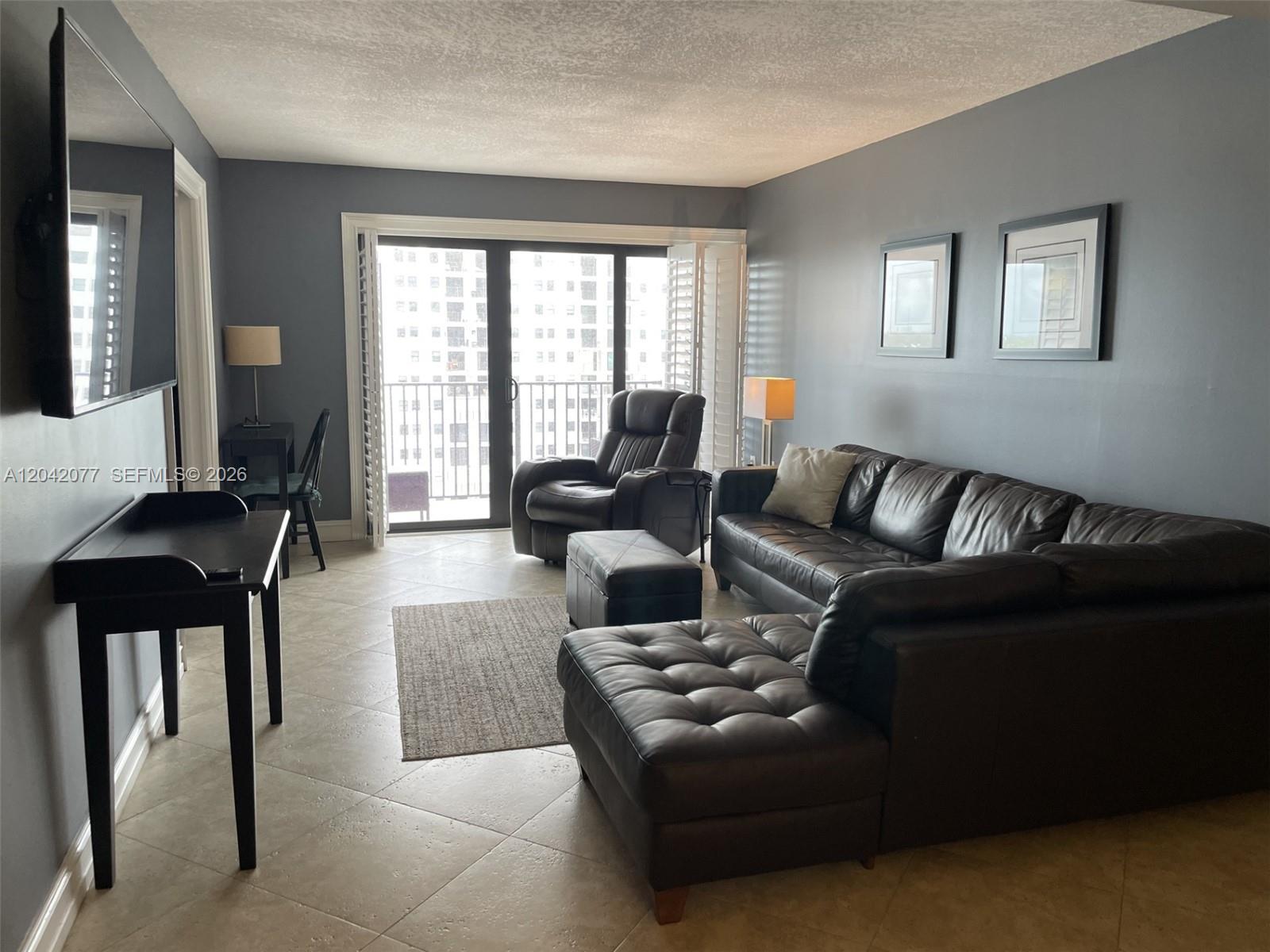 1201 S Ocean Drive 1107s Property Photo 5