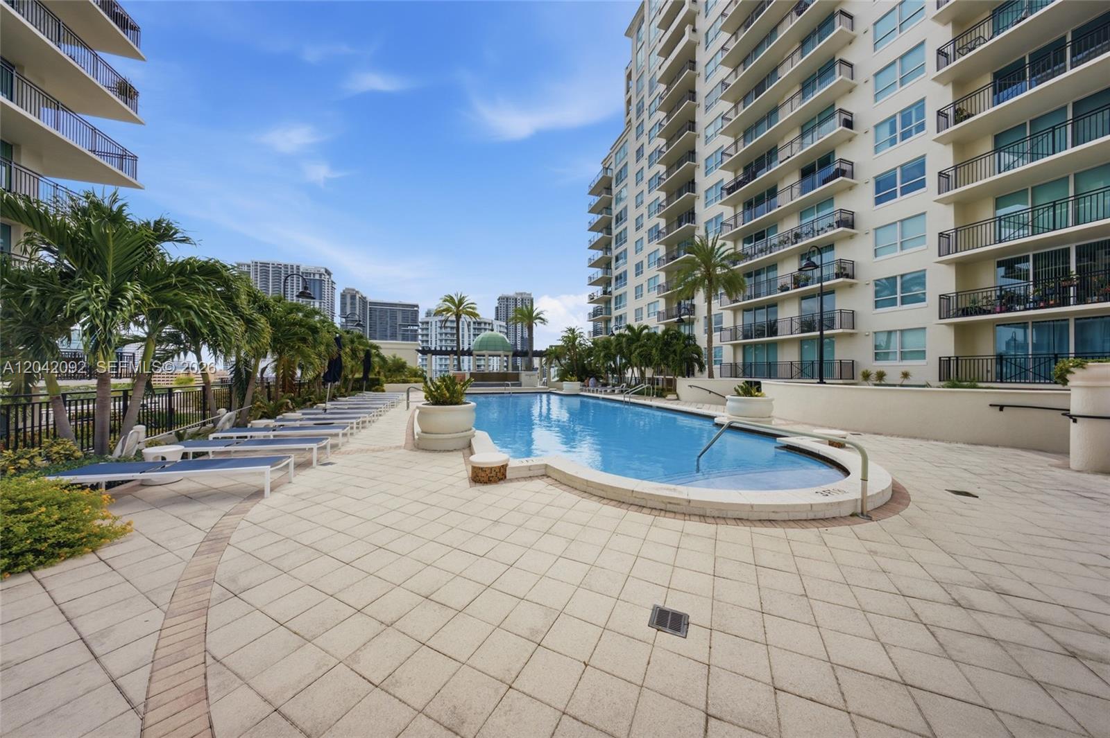 610 W Las Olas Boulevard 1912n Property Photo 300