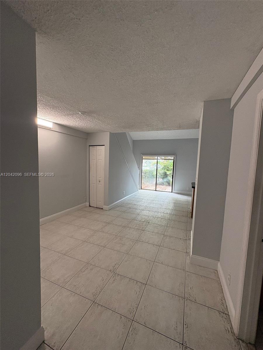 2309 Nw 55th Avenue Property Photo 8