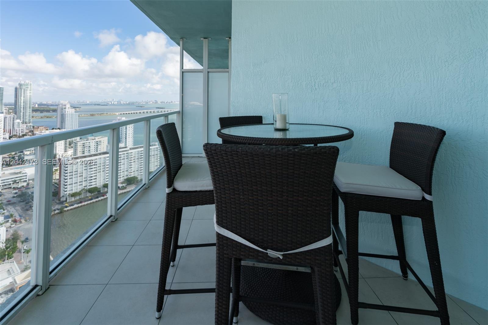 A12042173 Property Photo 4
