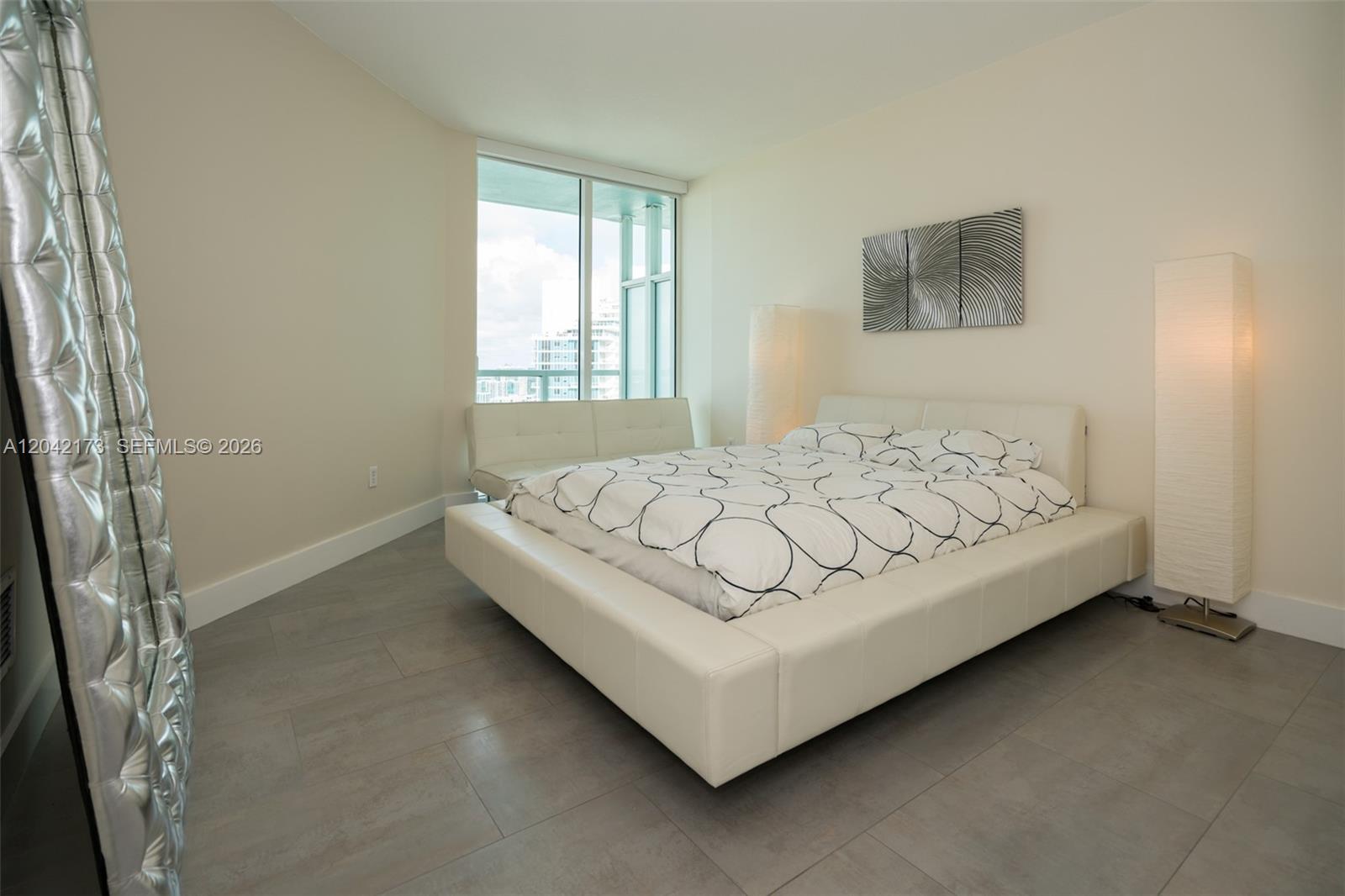 A12042173 Property Photo 5