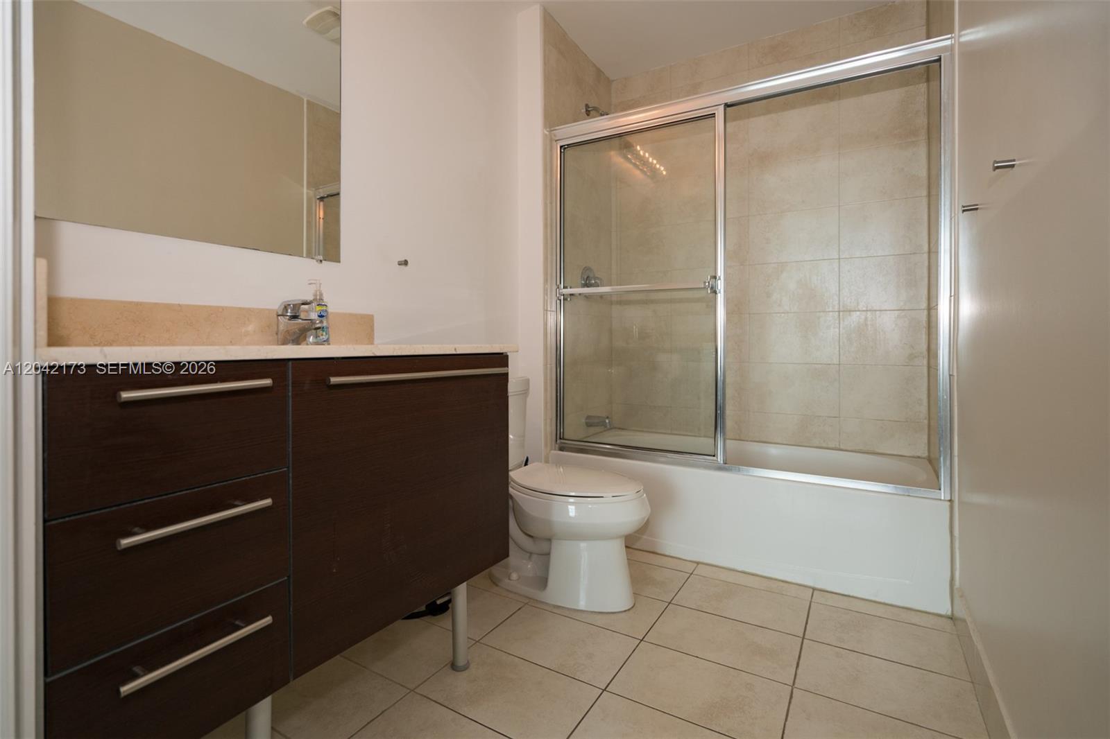 A12042173 Property Photo 10