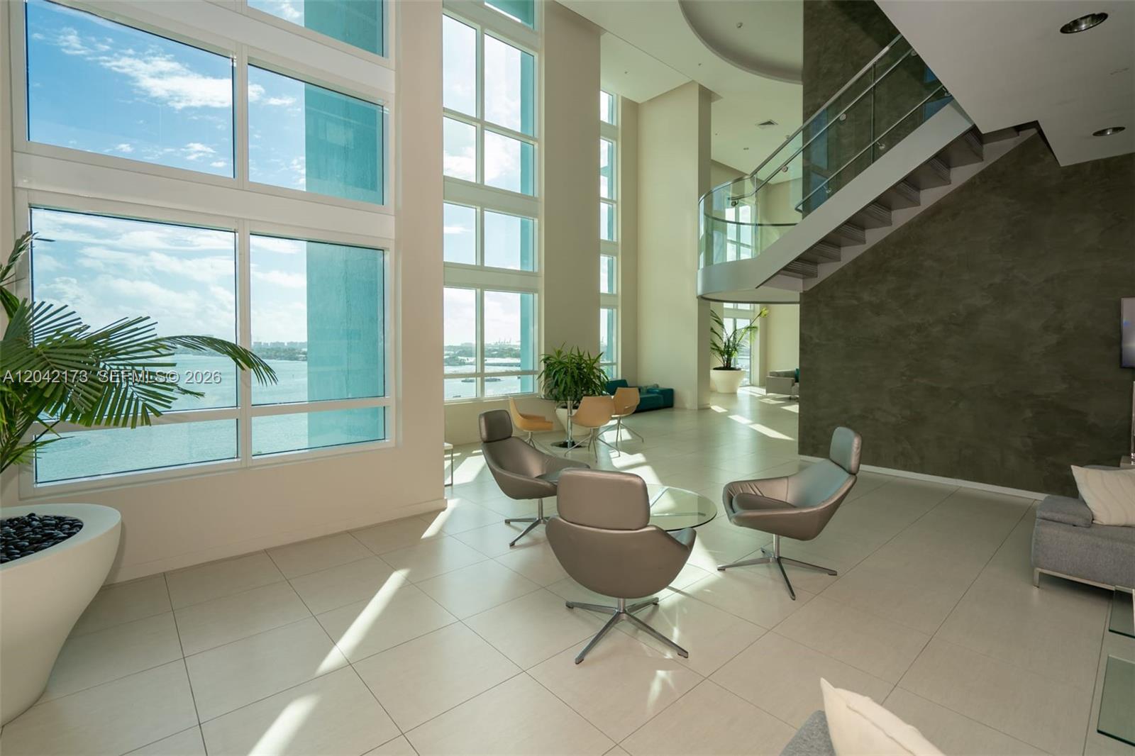 A12042173 Property Photo 18