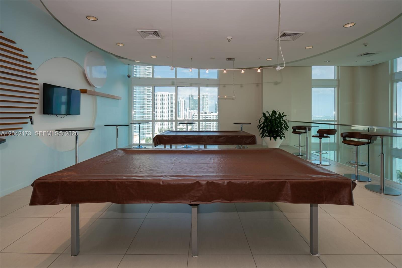A12042173 Property Photo 24