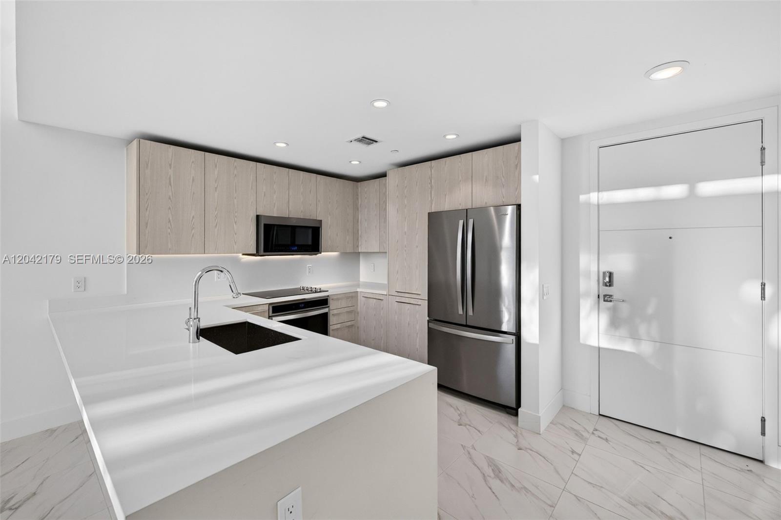2000 Metropica Way 215 Property Photo 5