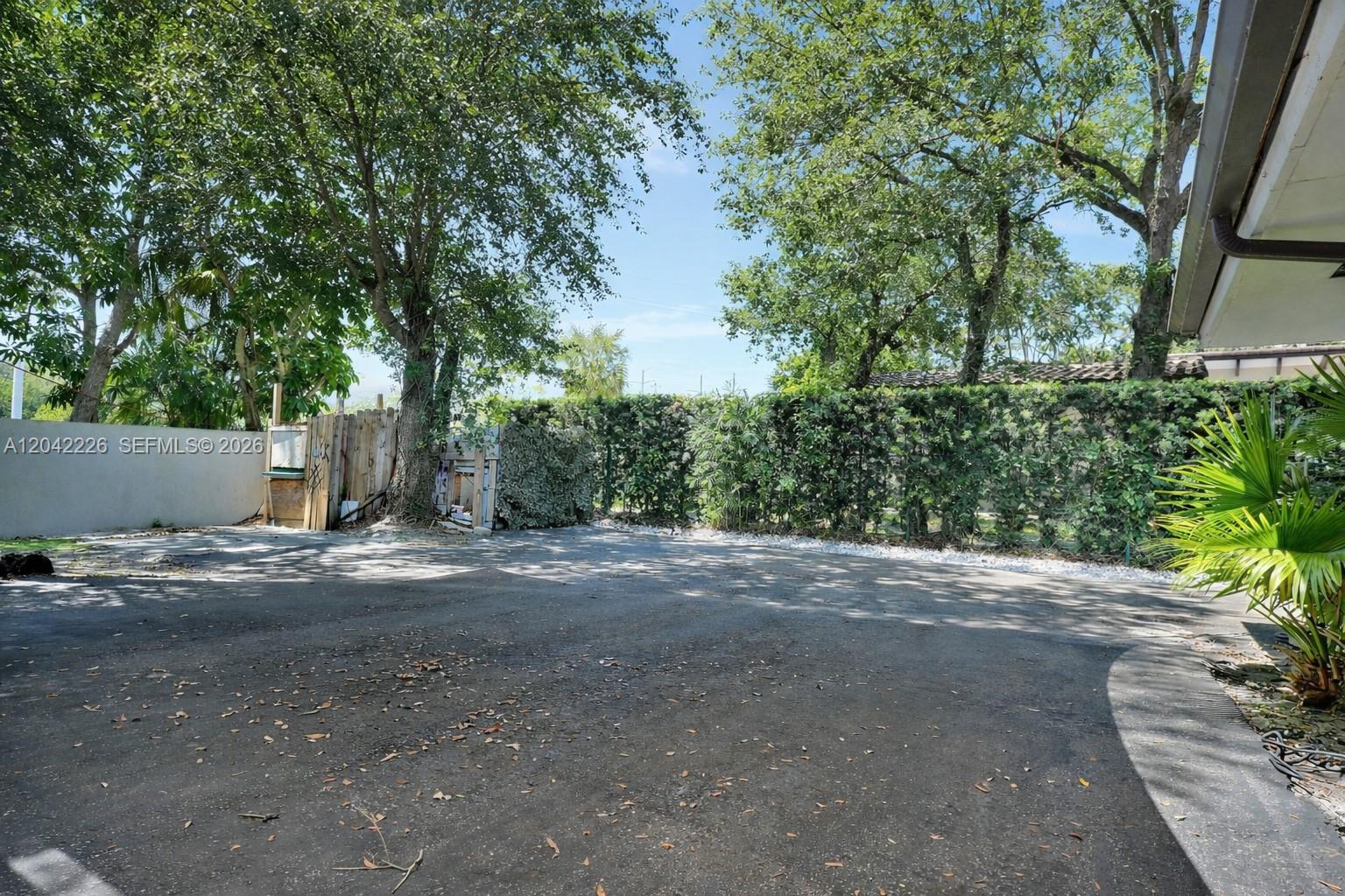 5801 Sw 37th Terrace Property Photo 47