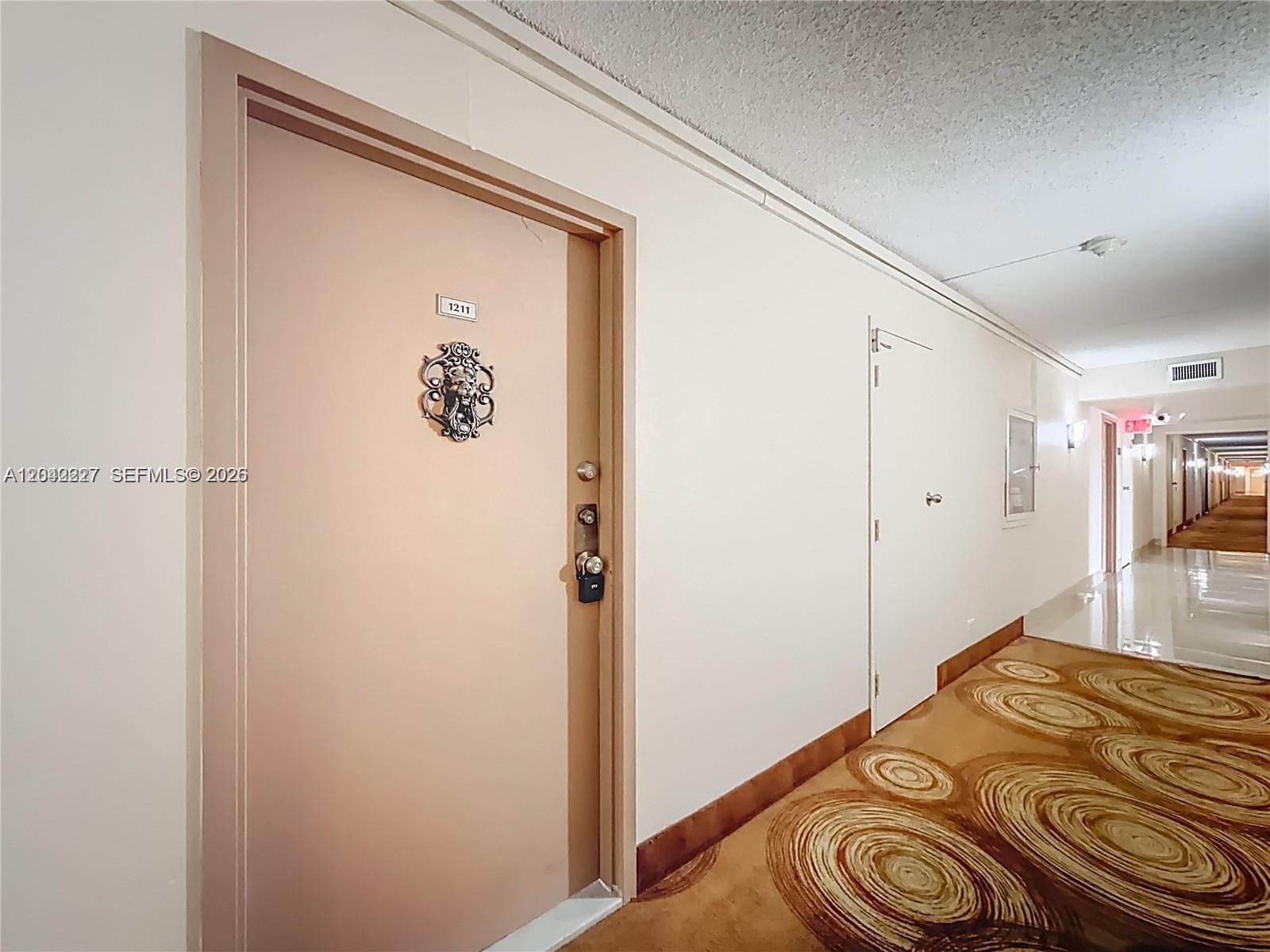 250 174th Street 1211 Property Photo 10