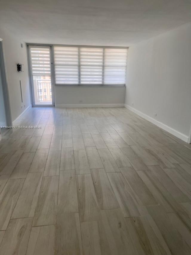 250 174th Street 1211 Property Photo 19