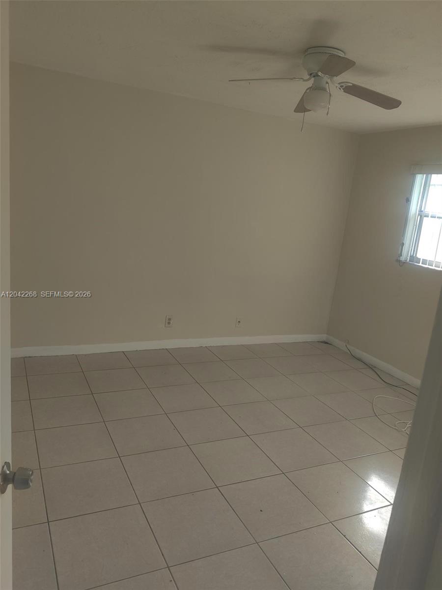 844 Sw 10th Street 3 Property Photo 7