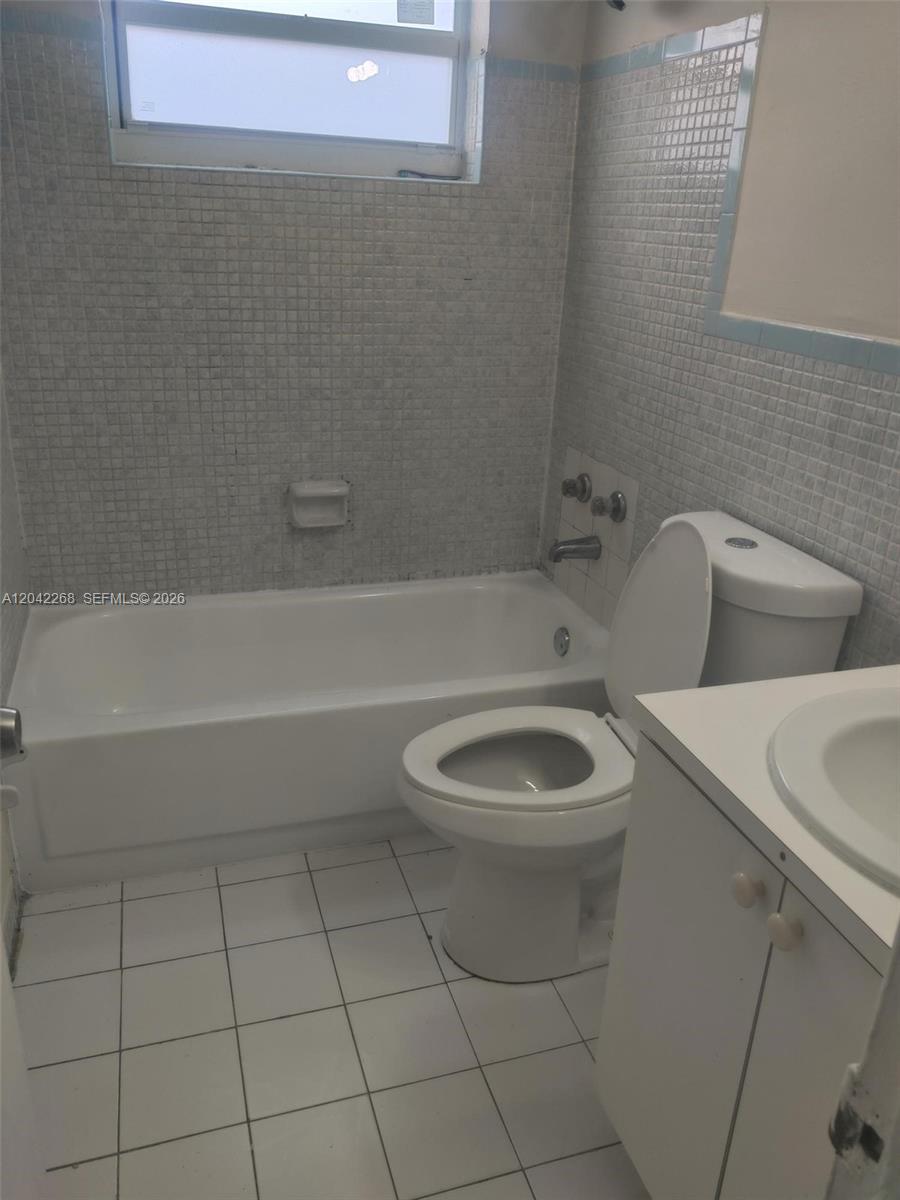 844 Sw 10th Street 3 Property Photo 14