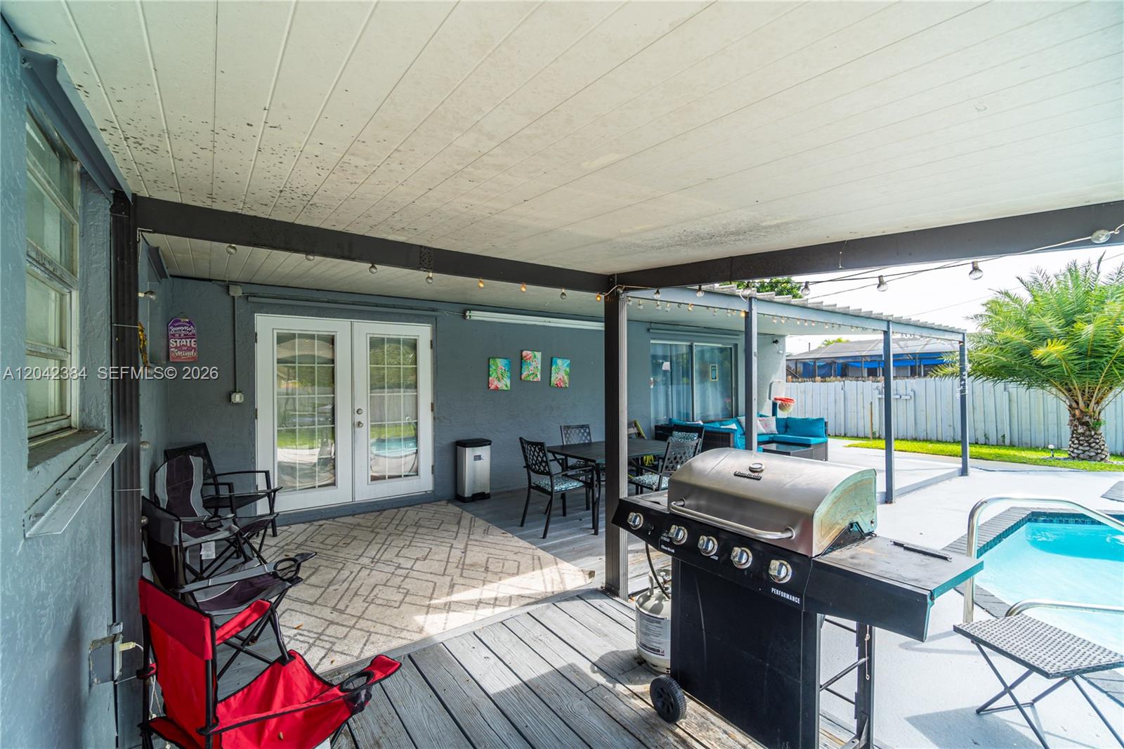 3338 Taft Street Property Photo 27